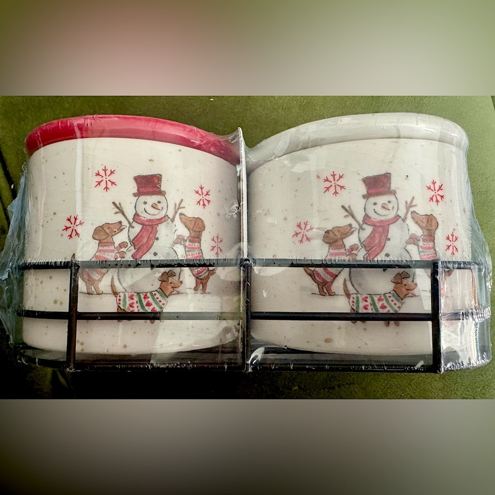NEW Set of 2 Salt & Pepper Ceramic Cellars, Holiday, Christmas